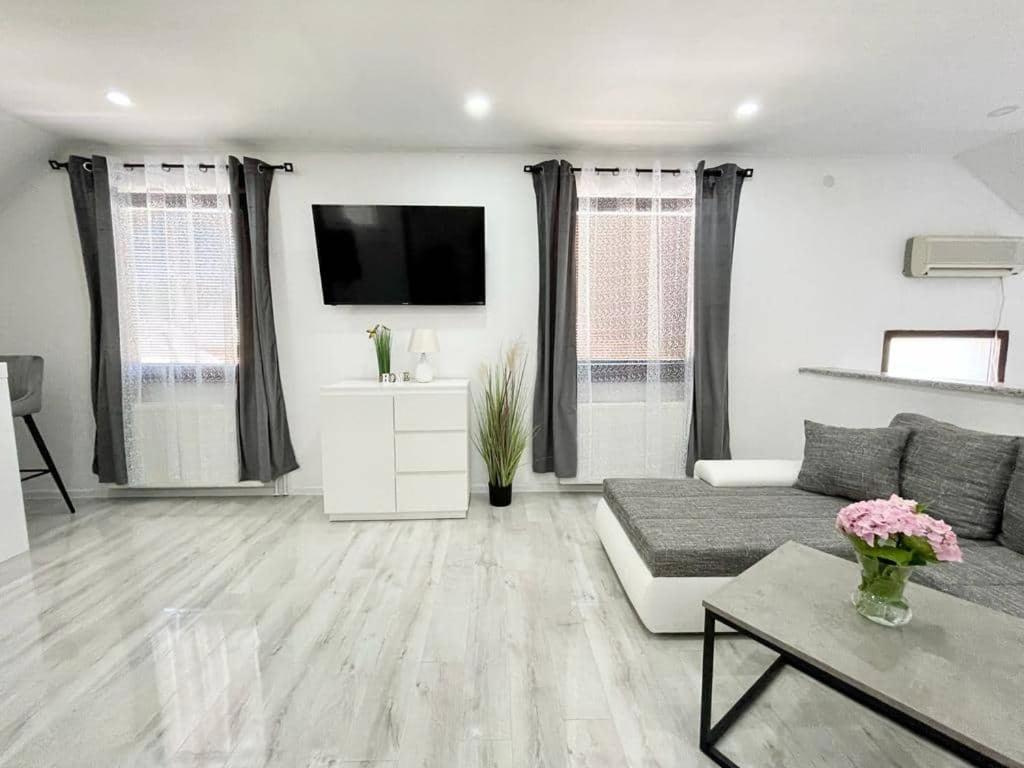 Apartman Pavenka Otocac Exterior photo