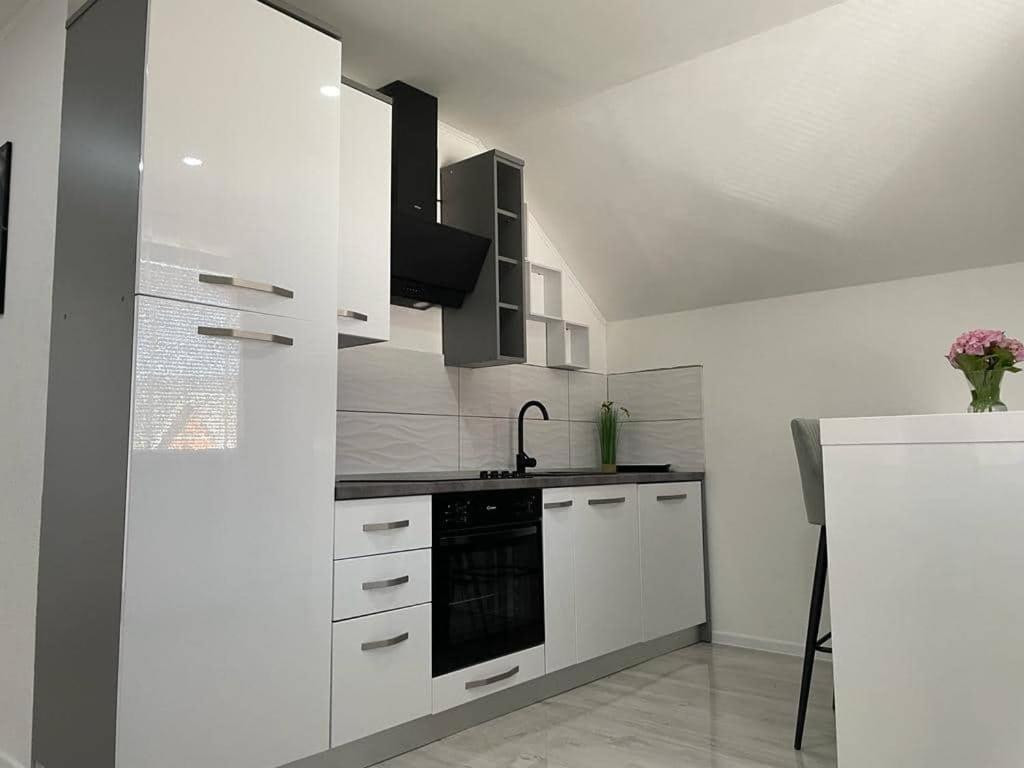 Apartman Pavenka Otocac Exterior photo